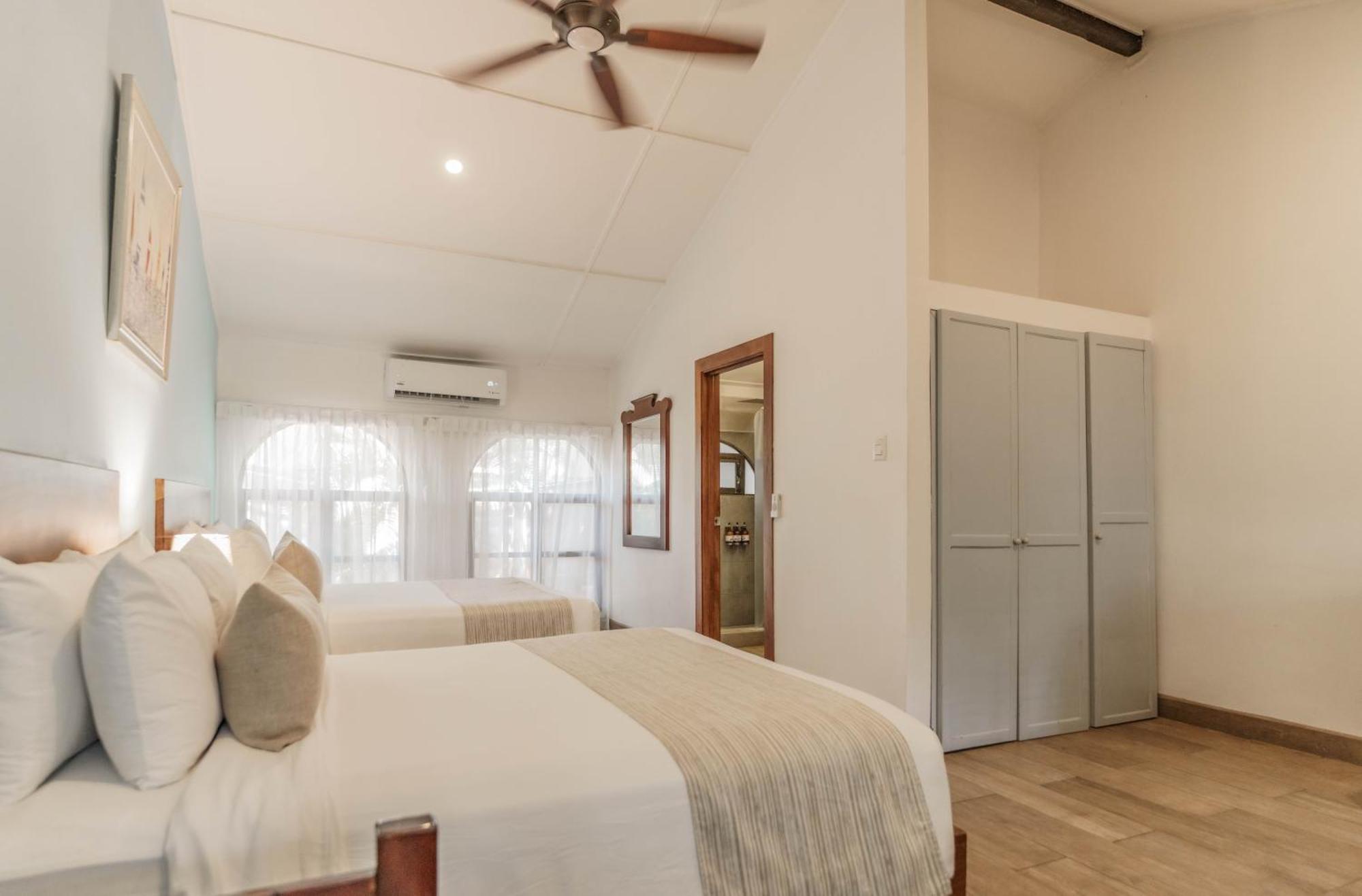 Bahia Del Sol Beach Front Boutique Hotel Potrero  Exterior photo