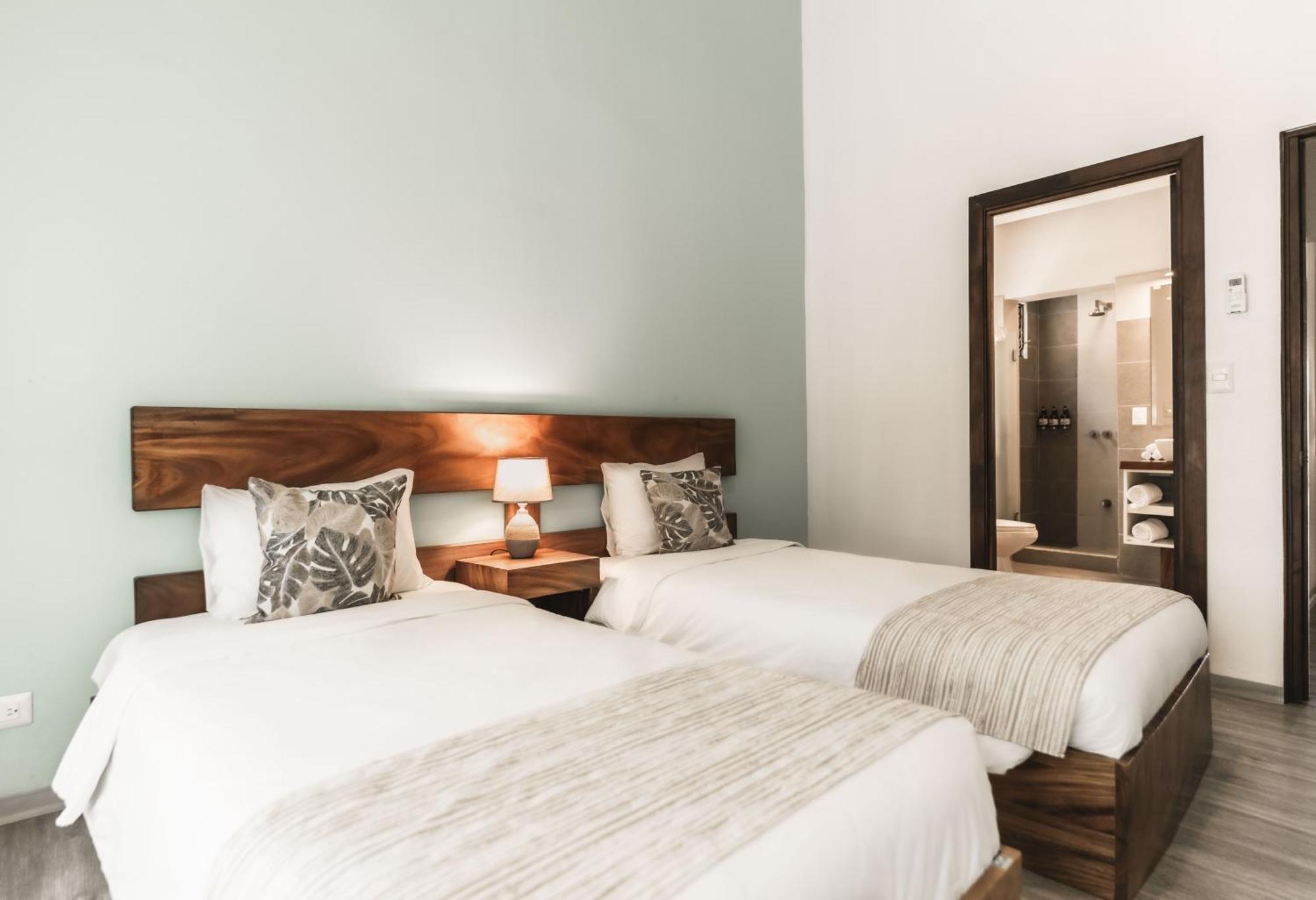 Bahia Del Sol Beach Front Boutique Hotel Potrero  Exterior photo