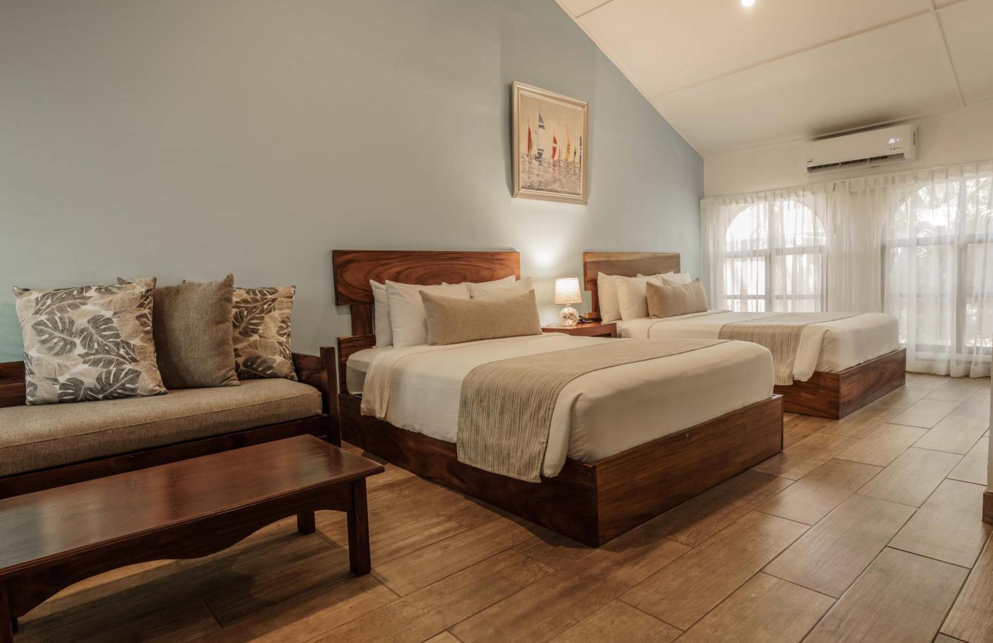 Bahia Del Sol Beach Front Boutique Hotel Potrero  Exterior photo